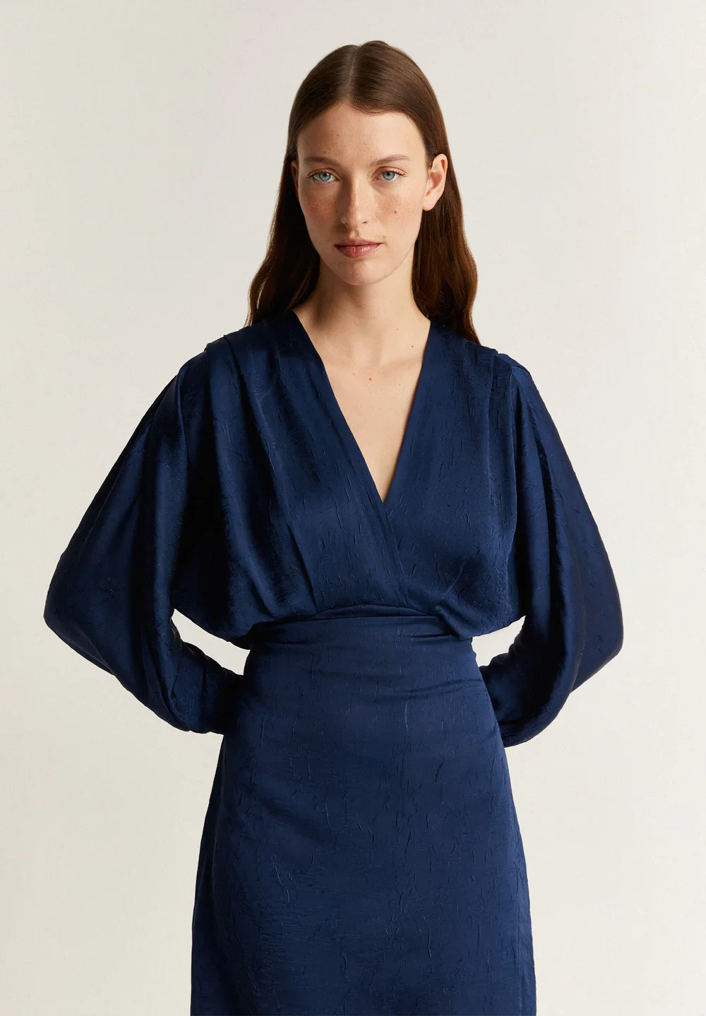 Vestido Saten Crinkle - Image 16