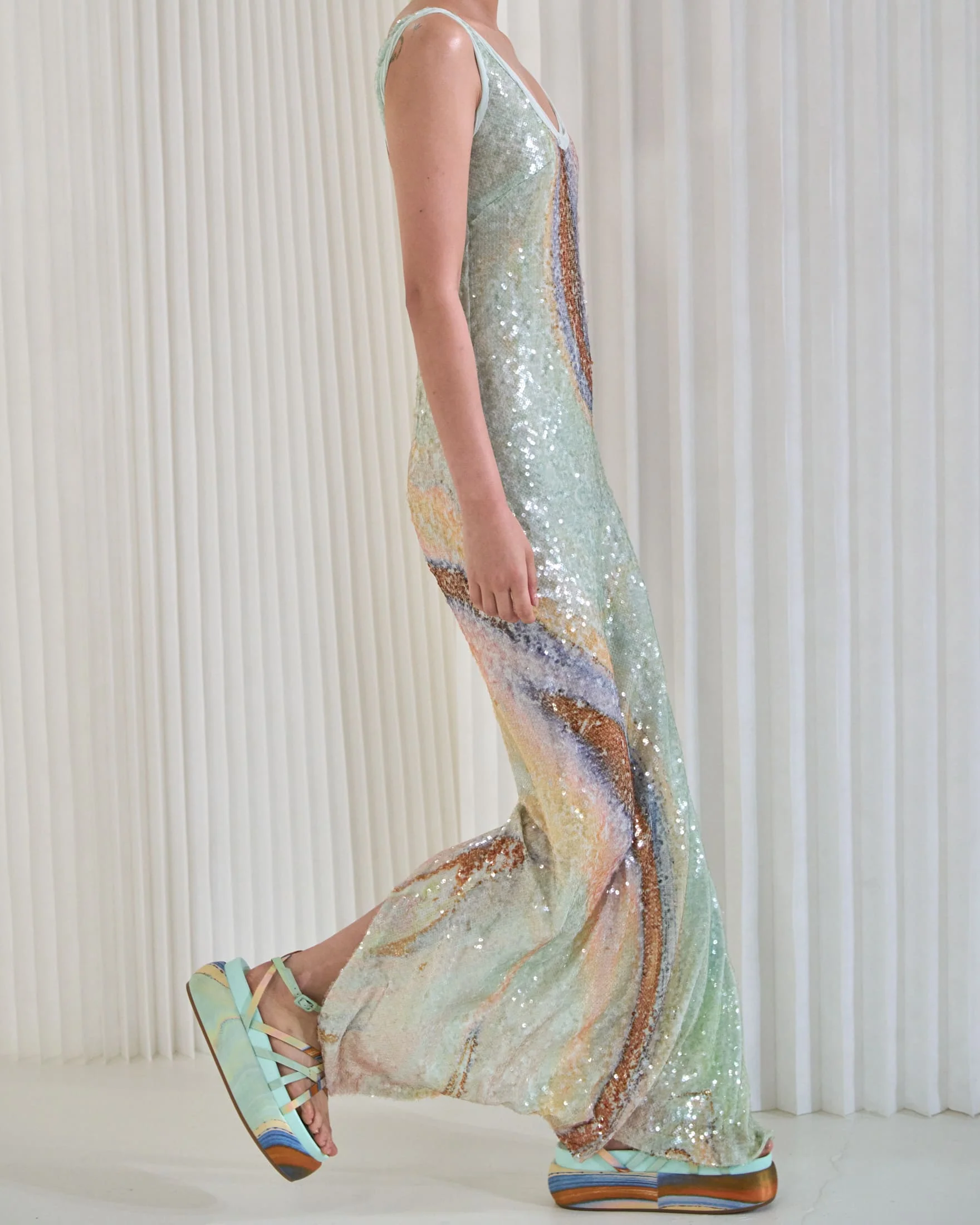 Midi Vestido Serene Marble - Image 3