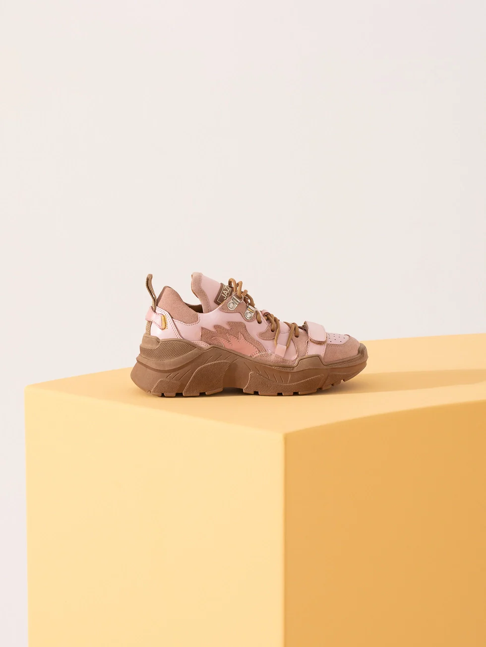 Zapatilla Fire Rosa